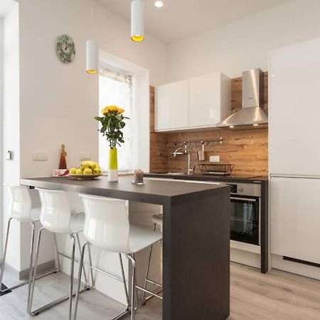 Apartman Luna Lägenhet Pula Exteriör bild