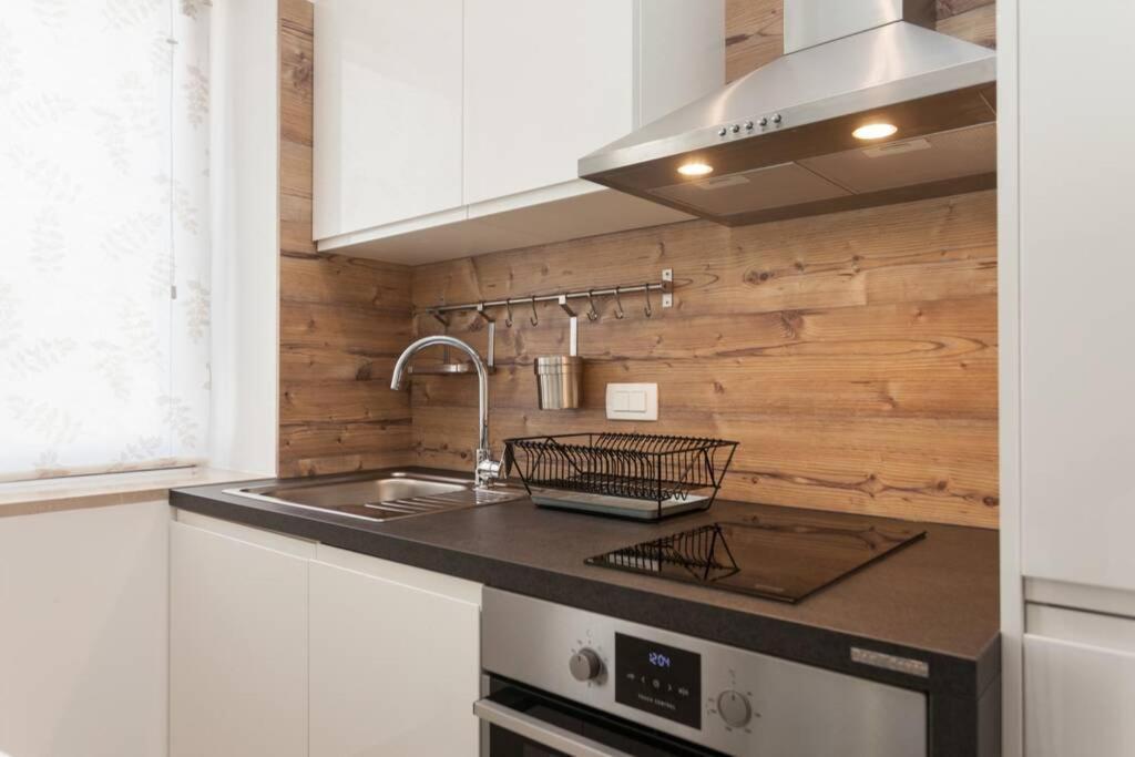 Apartman Luna Lägenhet Pula Exteriör bild